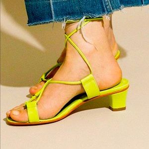 Martiniano Pavone Grass Shoe